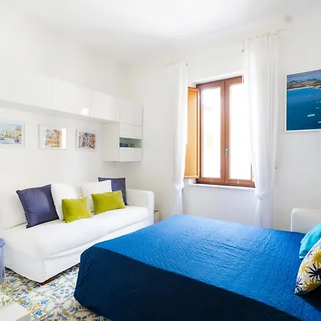 Seasuntour - Lo Scrigno Апартаменты Сорренто
